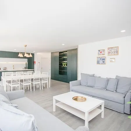 Liiiving In - Ribeira Riverside