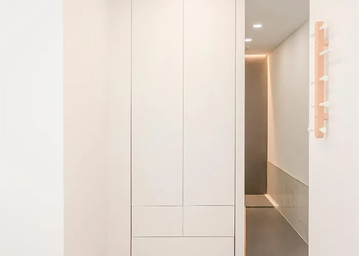 Liiiving In - Ribeira Riverside *