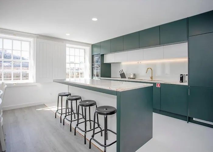 Liiiving In - Ribeira Riverside Appartamento