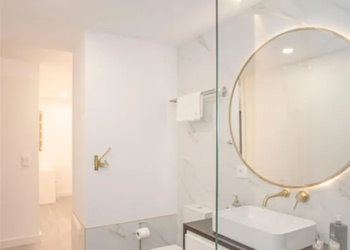 Liiiving In - Ribeira Riverside * Oporto