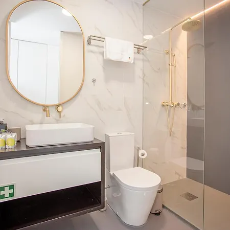 Liiiving In - Ribeira Riverside 아파트 *