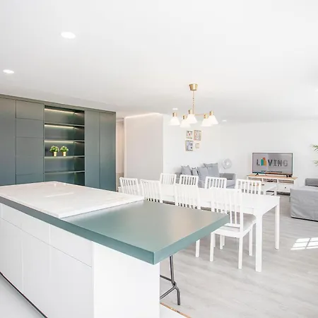 Liiiving In - Ribeira Riverside *